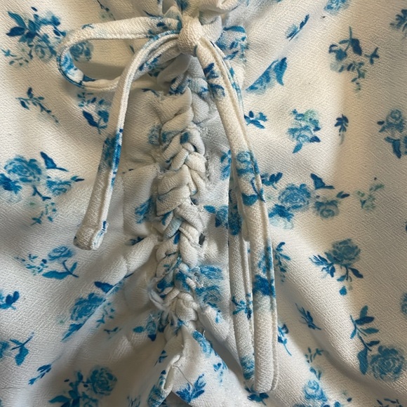 Flower tank top - Picture 3 of 3